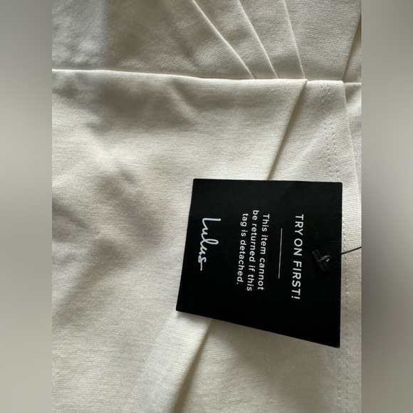 Drinks On Me White Sleeveless Pleated Bodycon Dress Size XXS - Picture 5 of 5